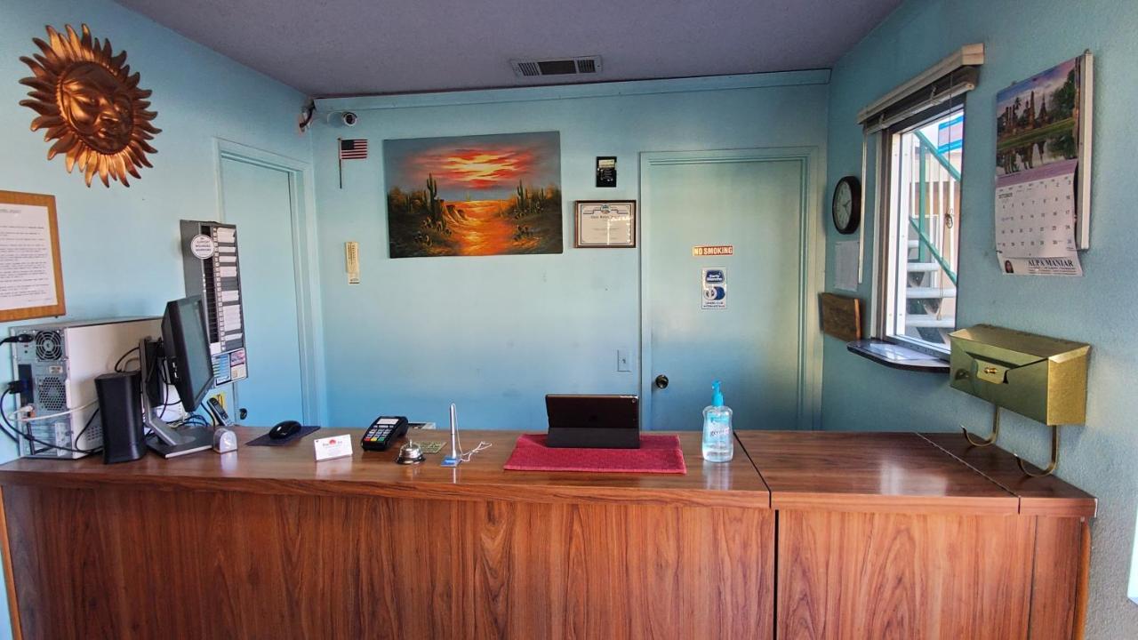 Star Inn On Route 66, Barstow Buitenkant foto